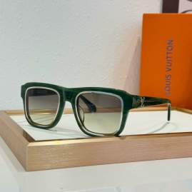 Picture of Louis Vuitton Sunglasses _SKUfw76702852fw